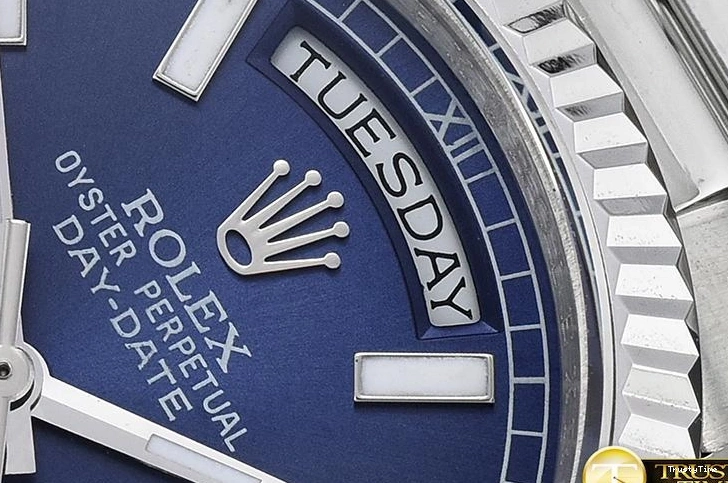 0703 RDD0215E – DayDate 36mm Tailored 688